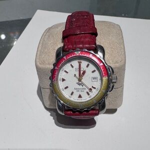 ✨⌚ Vintage ESQ by Movado Submersible Watch — Retro Diver with Bold Personality ⌚